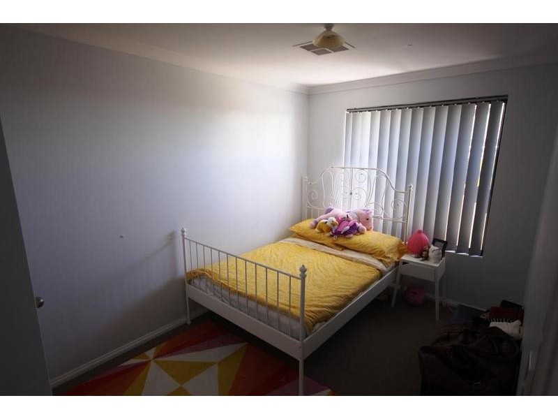 Seville Grove WA 6112