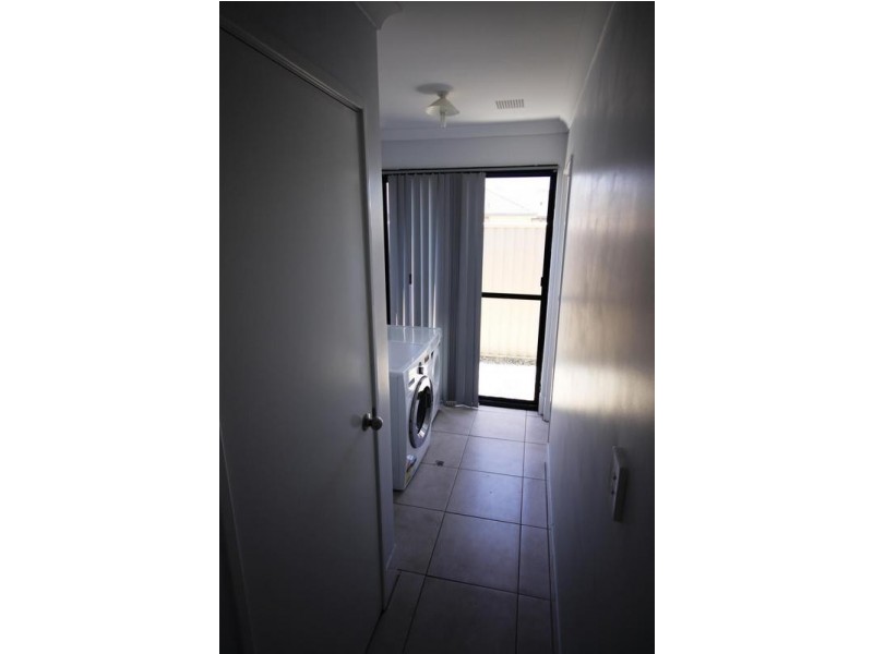 Seville Grove WA 6112