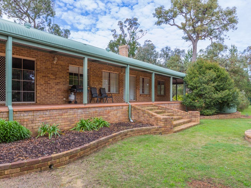 Jarrahdale WA 6124