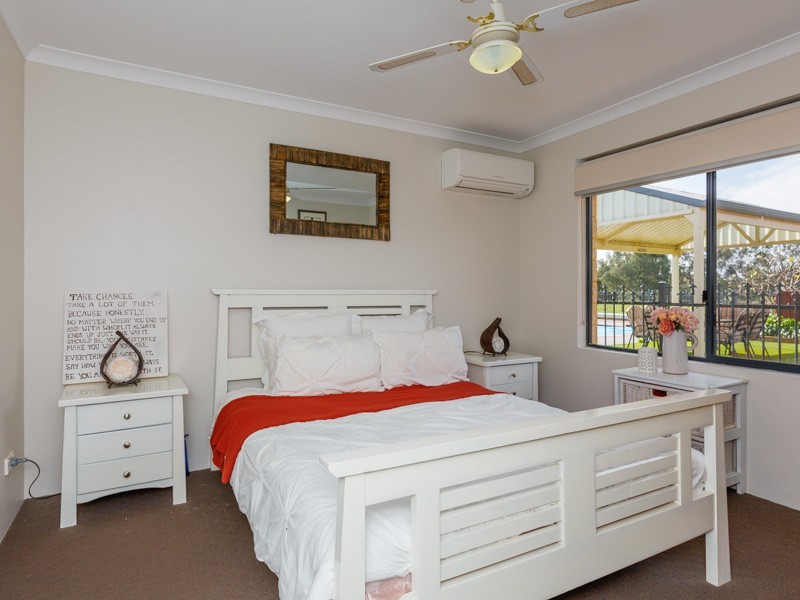 Champion Lakes WA 6111