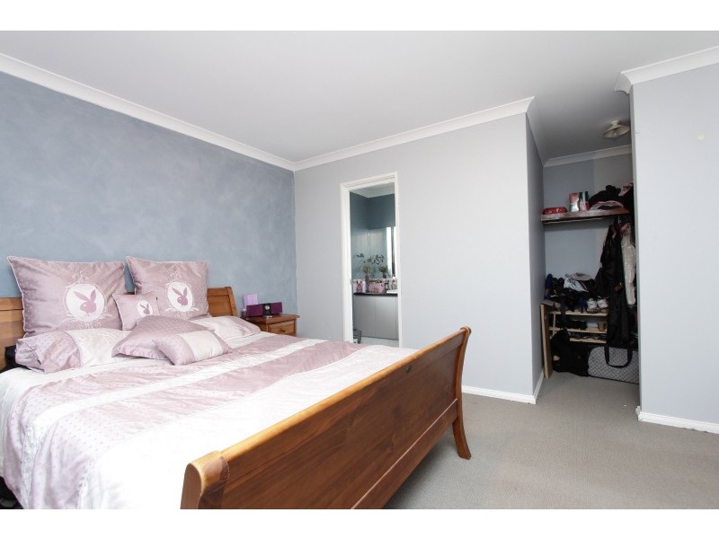 Seville Grove WA 6112