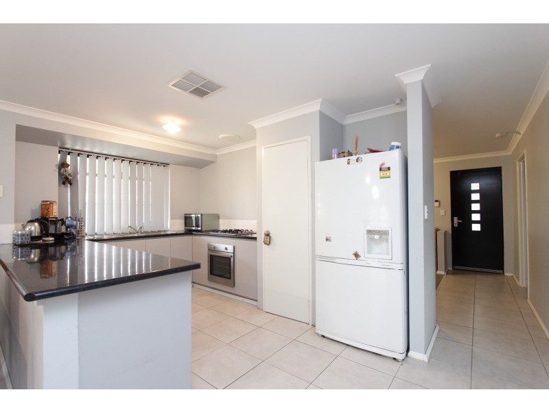 Seville Grove WA 6112