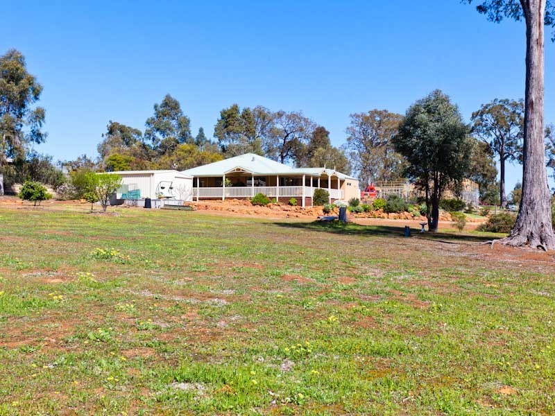 Jarrahdale WA 6124