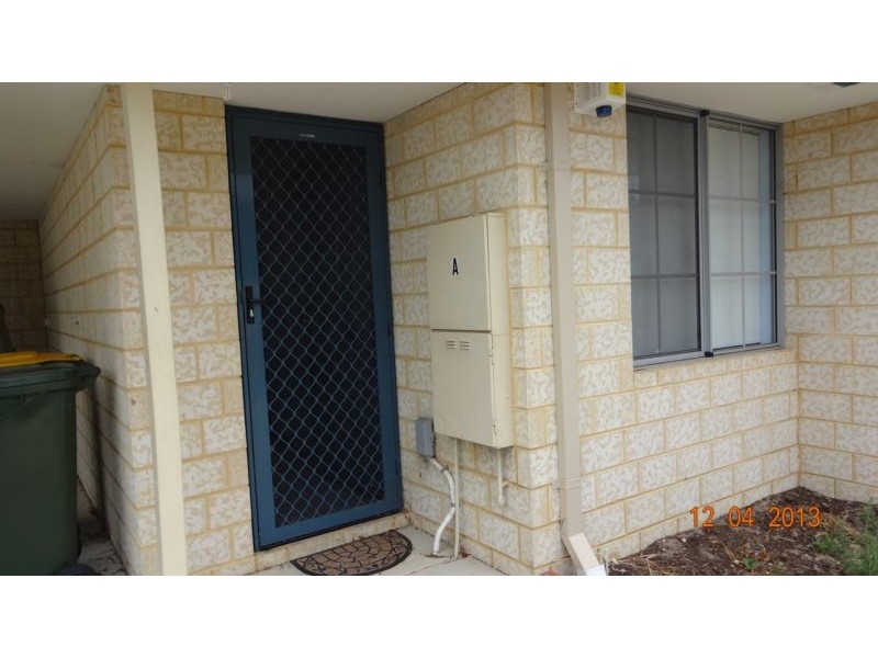 5A Selkirk Rd, Armadale WA 6112