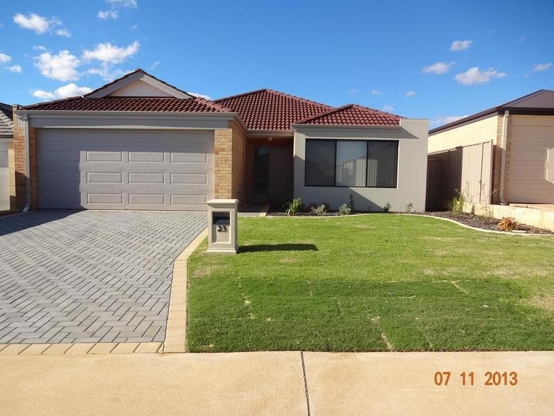 23 Jeffrey, Armadale WA 6112