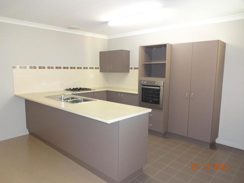 23 Jeffrey, Armadale WA 6112