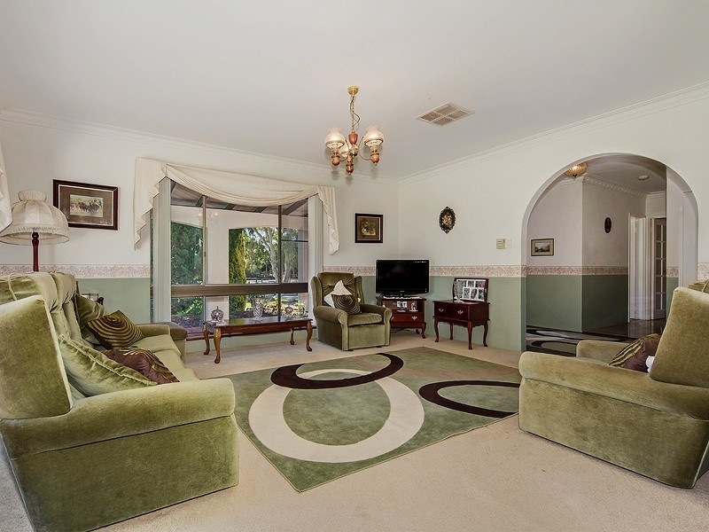 250 Hopkinson Rd, Darling Downs WA 6122