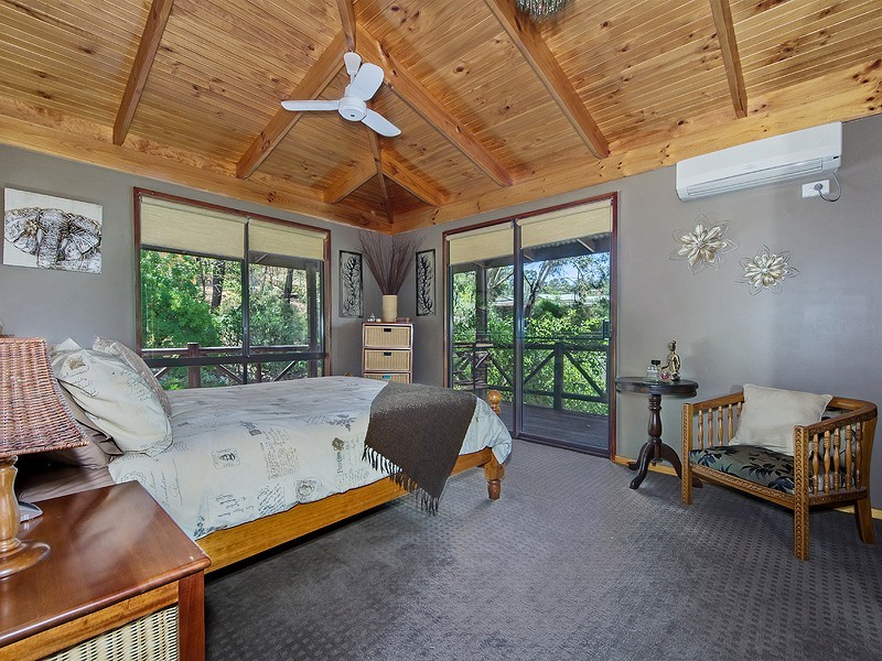 96 Urch Rd, Roleystone WA 6111