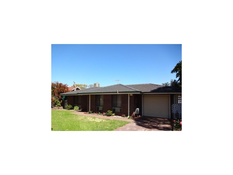 481 Green Ave, Armadale WA 6112