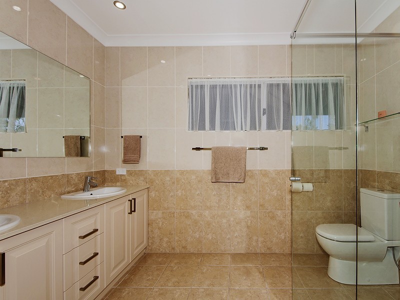 1533 Leslie St, Southern River WA 6110