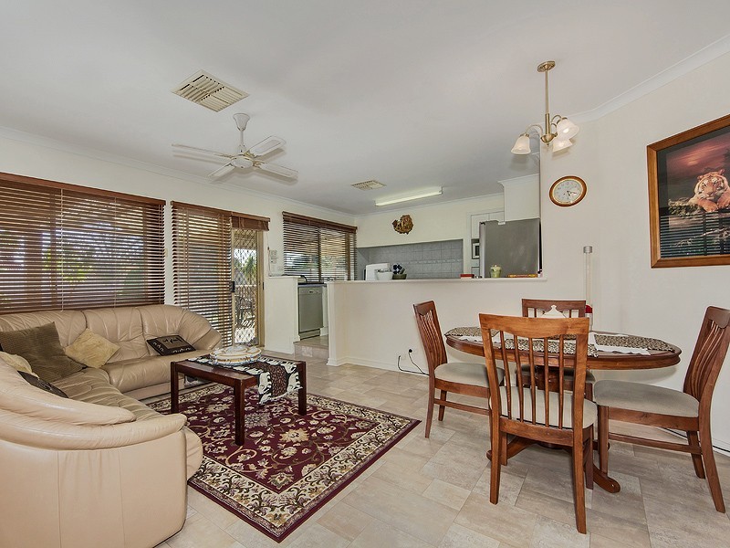 Seville Grove WA 6112