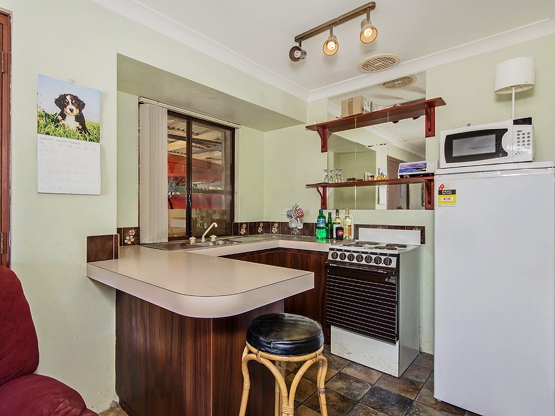 10 Scotia Place, Armadale WA 6112