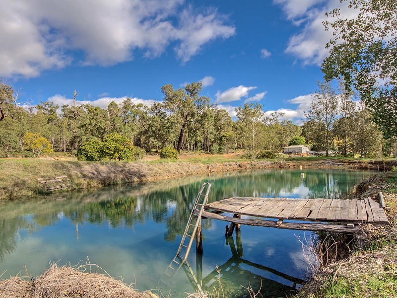 229 Scarp Rd, Keysbrook WA 6126