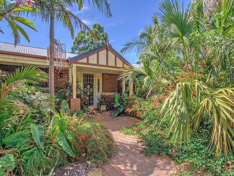 24 Fielder Rd, Serpentine WA 6125