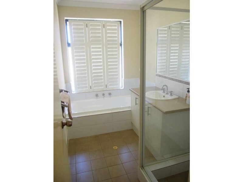 7 Portree Street, Bedfordale WA 6112