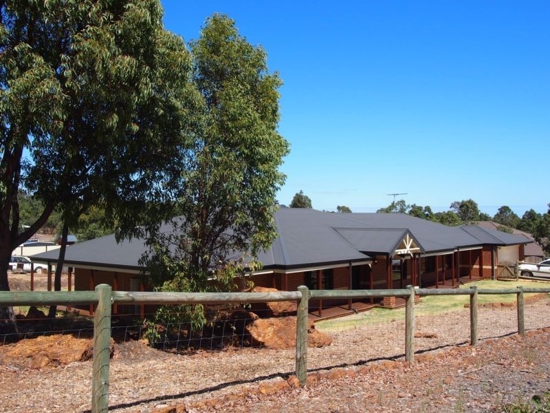 7 Portree Street, Bedfordale WA 6112