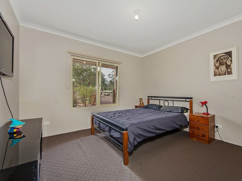 40 Darling Range Drive, Bedfordale WA 6112
