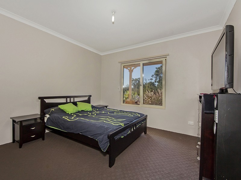 40 Darling Range Drive, Bedfordale WA 6112