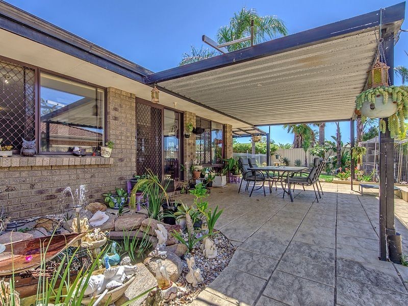 28 Edwards St, Leda WA 6170