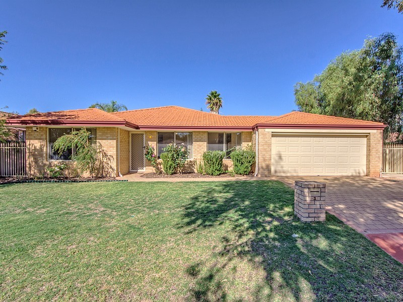 3 Emu Rd, Brookdale WA 6112