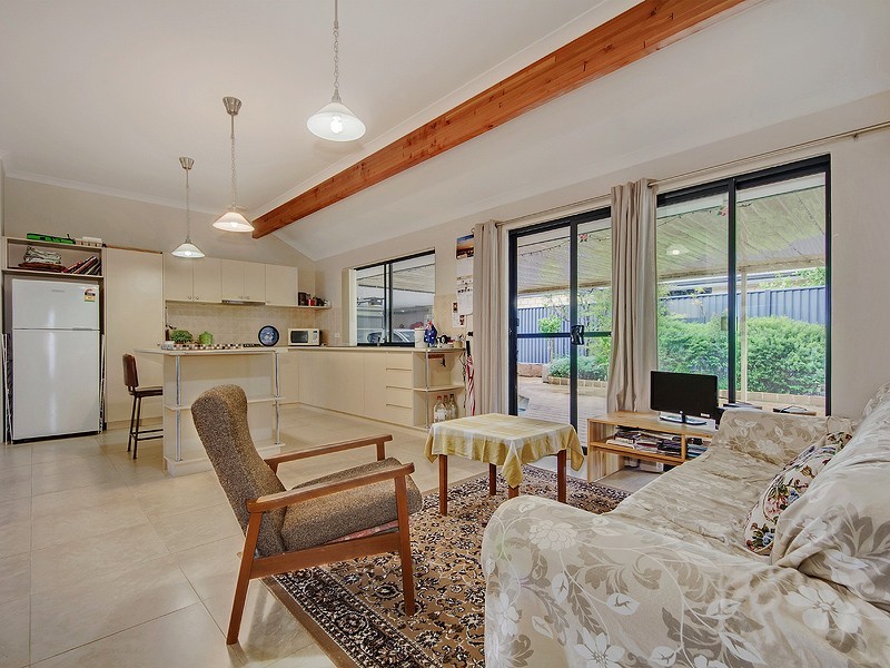 5 Silverpan Way, Byford WA 6122