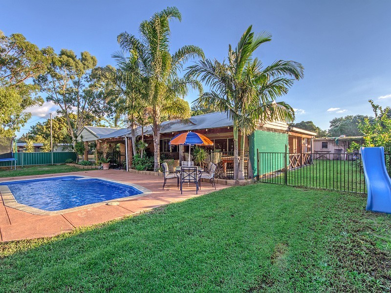 1513 Karnup Rd, Serpentine WA 6125