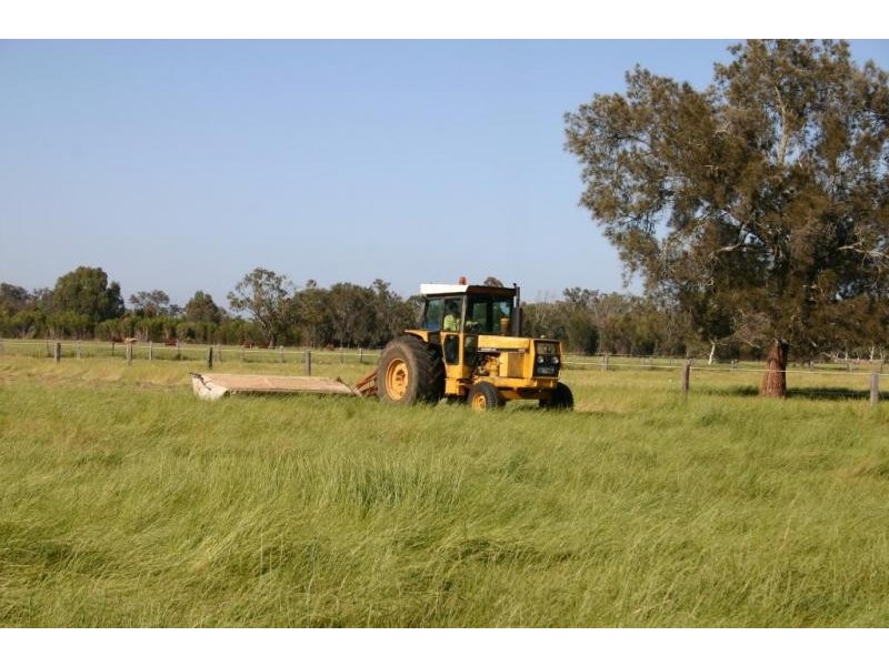 364 Summerfield Rd, Mardella WA 6125