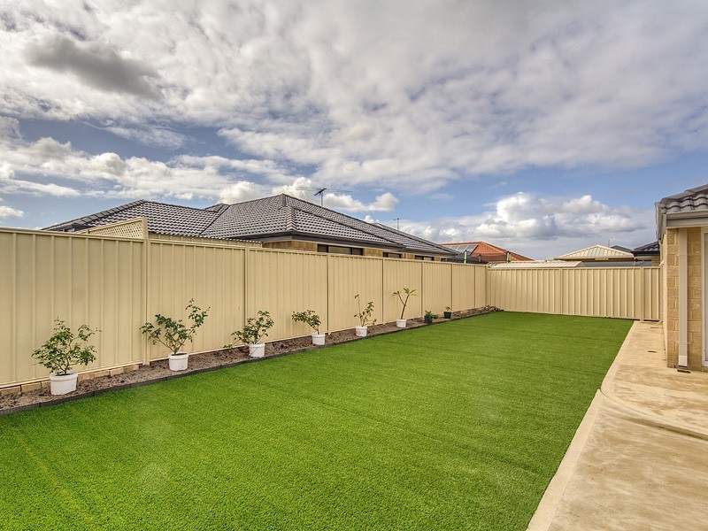 144 Holmes Street, Southern River WA 6110