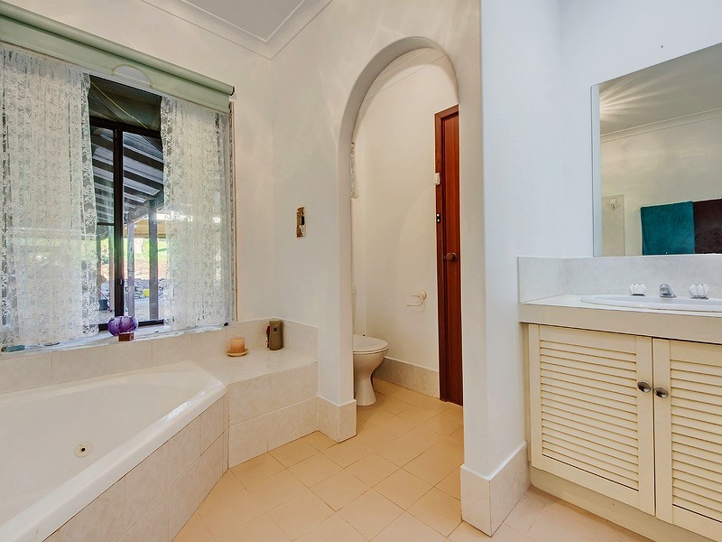 16 Hetherington Close, Jarrahdale WA 6124