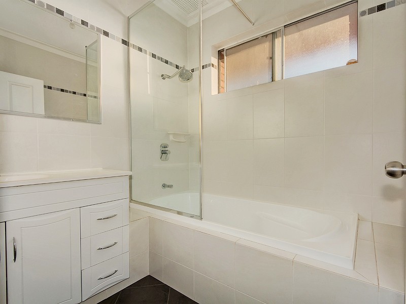 582 Henderson Rd, Hopeland WA 6125