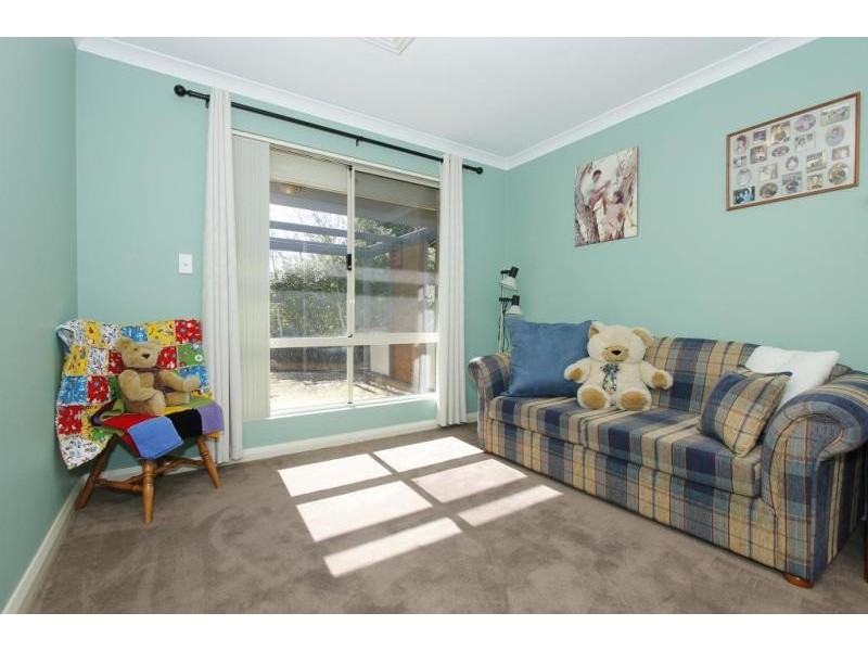 81 Owtram Rd, Armadale WA 6112