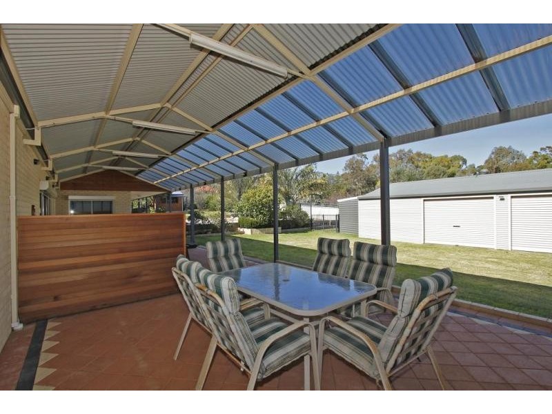 81 Owtram Rd, Armadale WA 6112