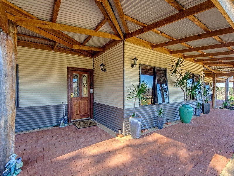 10 Kunzea Rise, Jarrahdale WA 6124