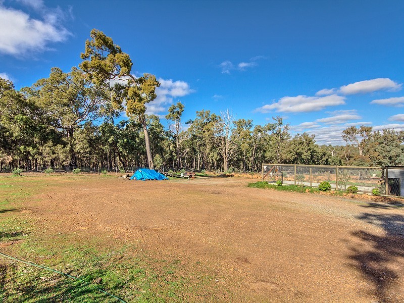 10 Kunzea Rise, Jarrahdale WA 6124