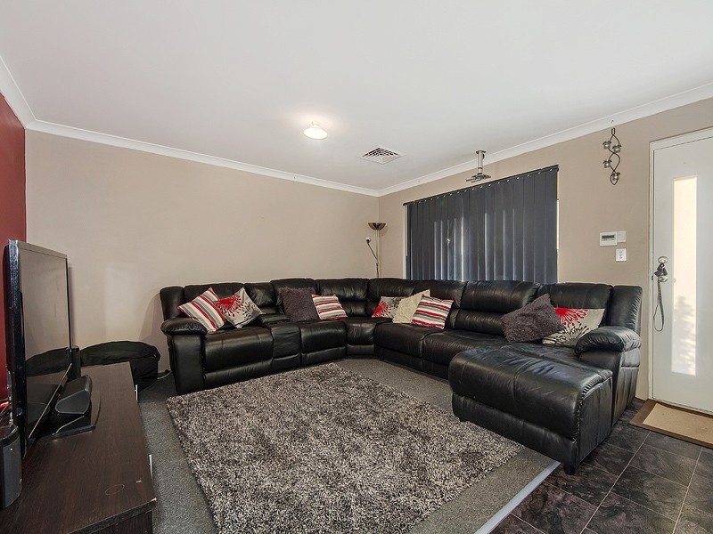 20 Westcliff Street, Wellard WA 6170