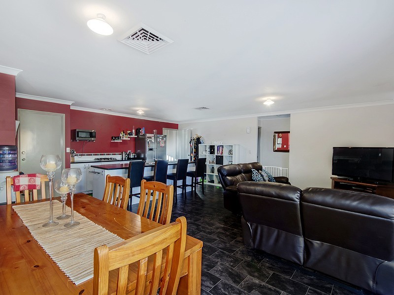 20 Westcliff Street, Wellard WA 6170