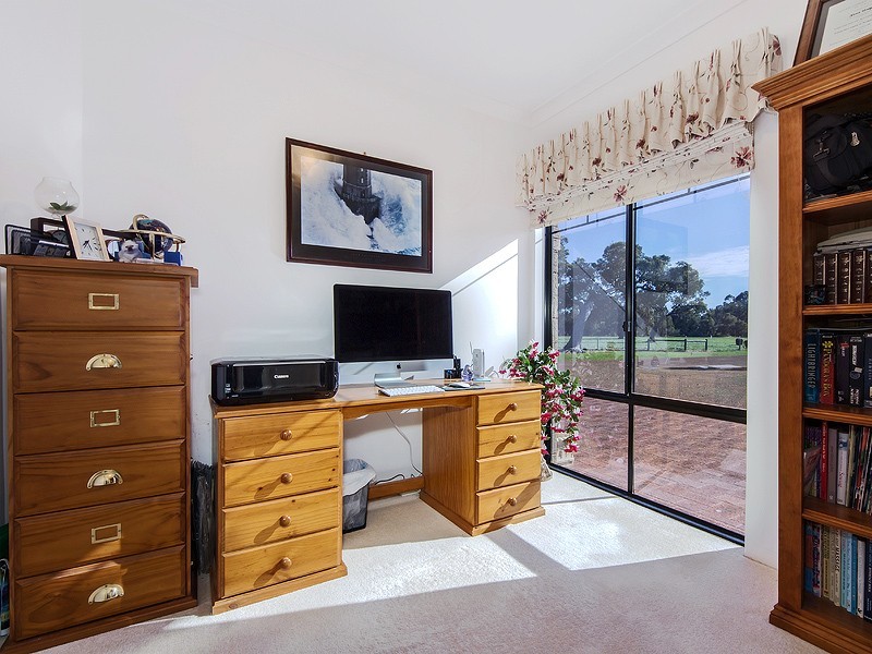 71 Utley Rd, Serpentine WA 6125