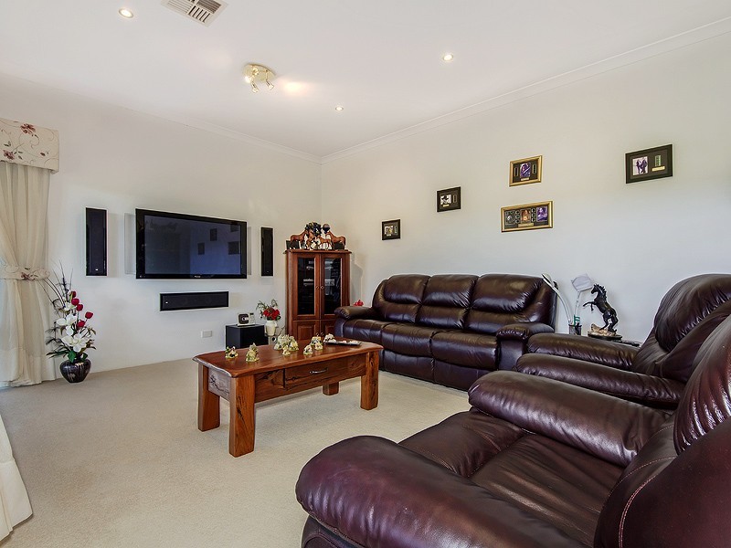 71 Utley Rd, Serpentine WA 6125