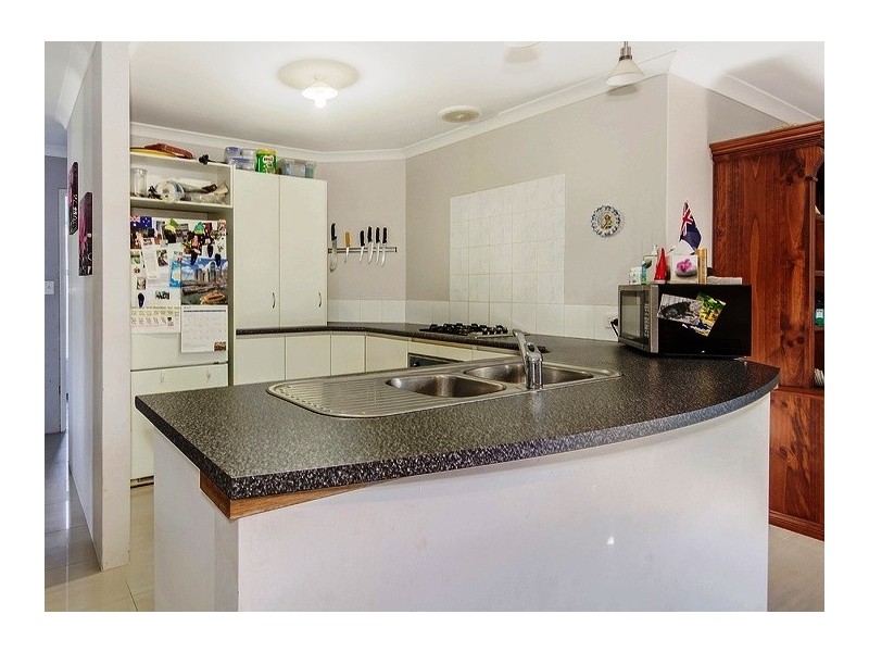 24 Jonquil Loop, Seville Grove WA 6112