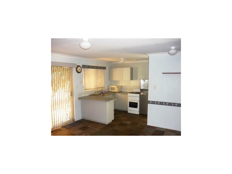 29 Hanson Road, Seville Grove WA 6112