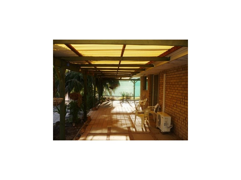 29 Hanson Road, Seville Grove WA 6112