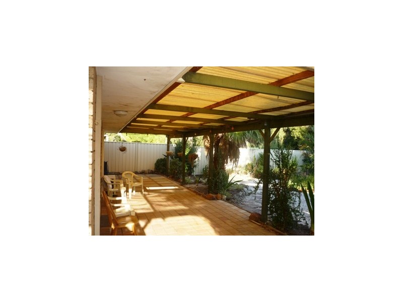 29 Hanson Road, Seville Grove WA 6112