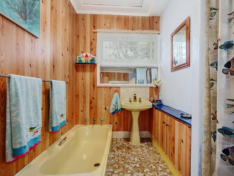 21 Exbury Rd, Armadale WA 6112