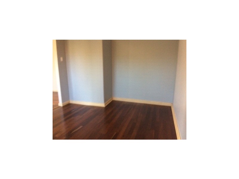 27 Ward Crescent, Kelmscott WA 6111