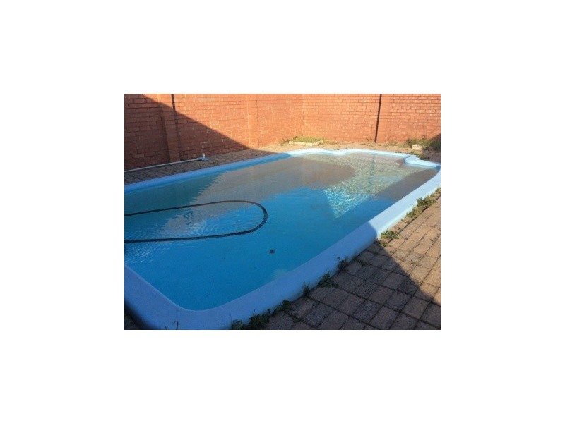 27 Ward Crescent, Kelmscott WA 6111