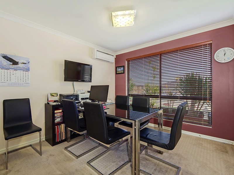 64 Tarradee Circuit, Thornlie WA 6108