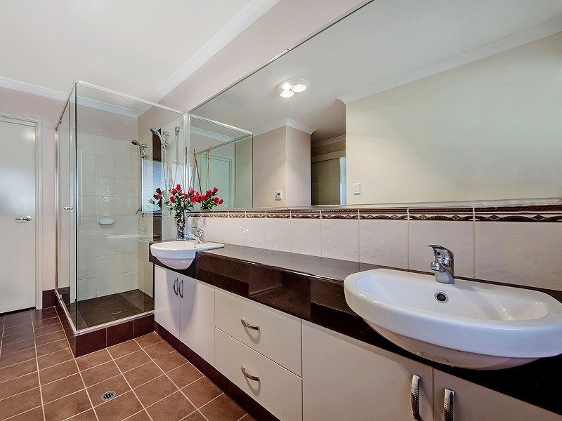 64 Tarradee Circuit, Thornlie WA 6108