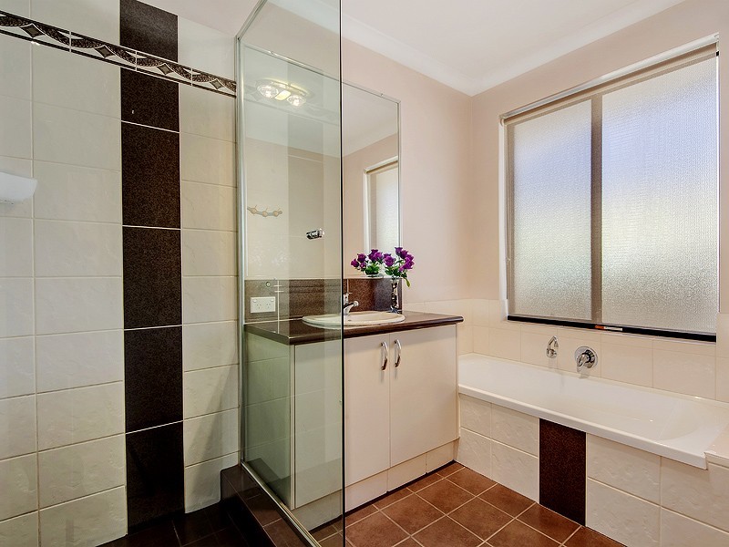 64 Tarradee Circuit, Thornlie WA 6108