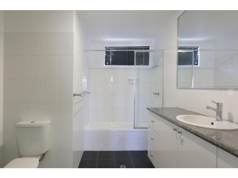 10 Dunmall Drive, Wandering WA 6308