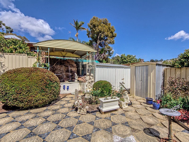 31 Onyx Road, Mount Richon WA 6112